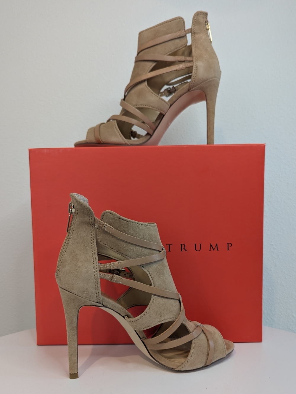 Ivanka Trump Shea Strappy Suede Stiletto Sandals Sz 7.5 Light Natural w/Box